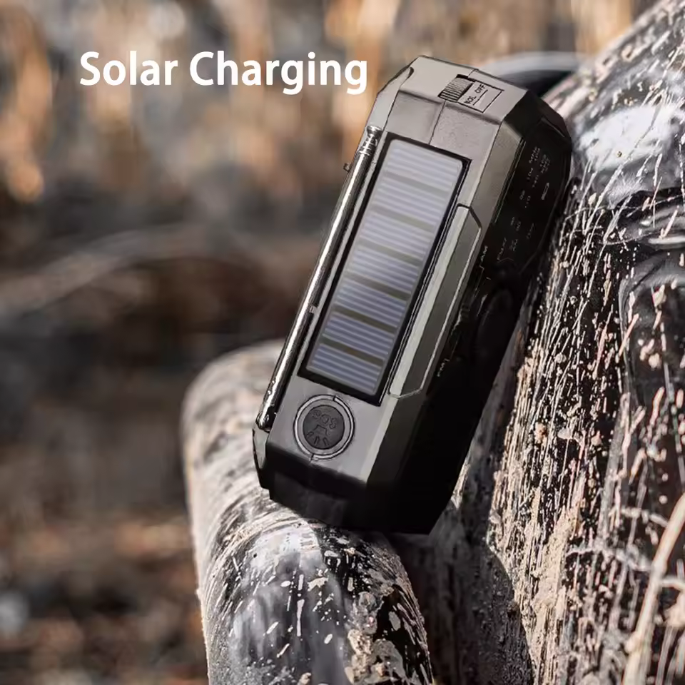 Solar Hand Crank Emergency Radio